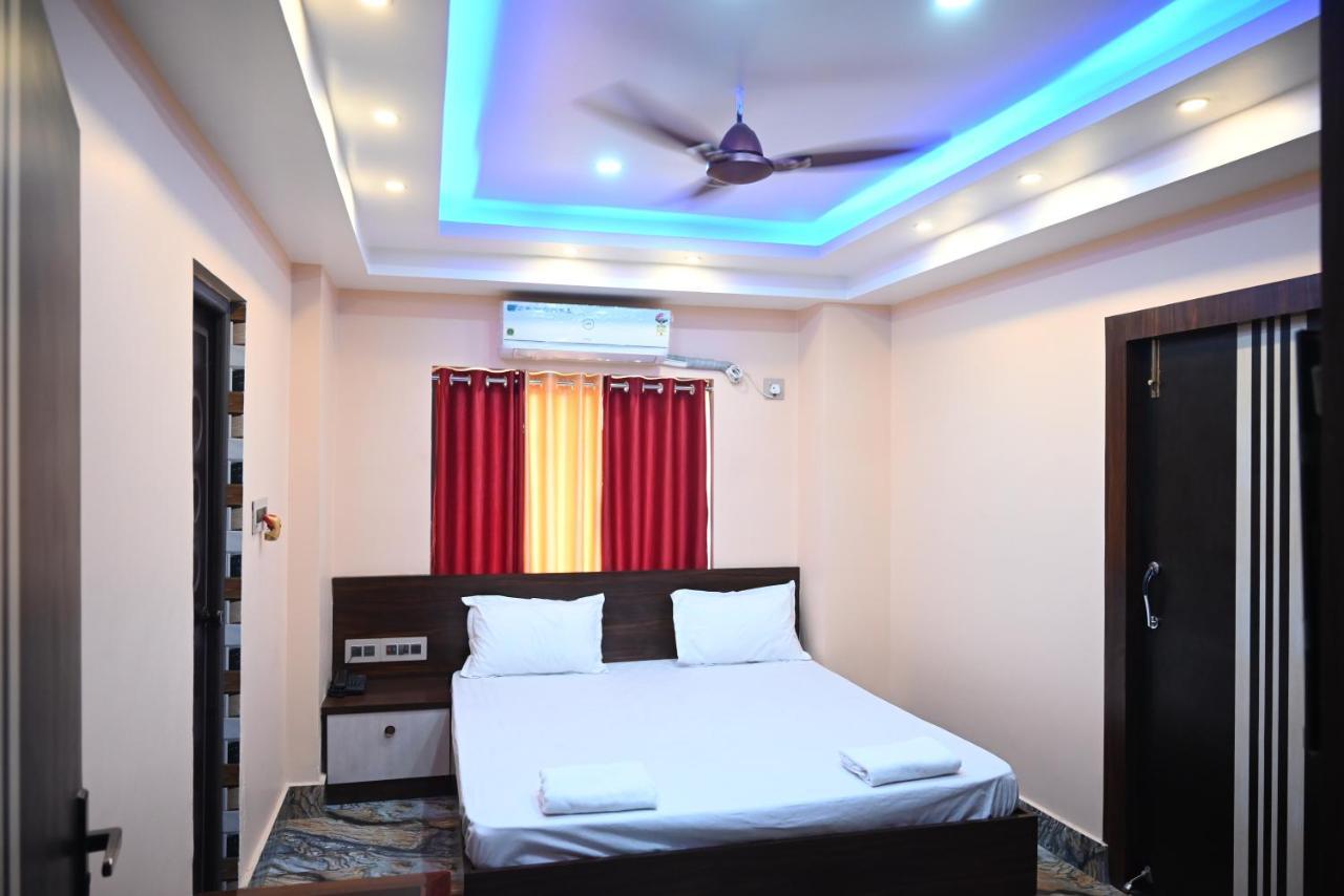 Oyo Hotel Tulusi Inn Bolpur Exterior photo